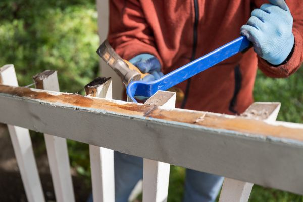 Cost of Deck Railing Replacement in Oakland