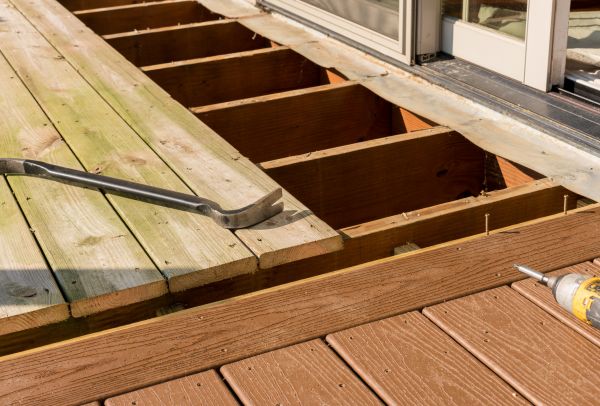 Cost of Old Deck Repair in Oakland