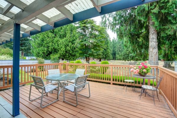 Cost of Deck Carpentry Service in Oakland